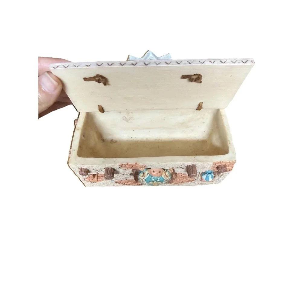 1996 Friends of the Feather Enesco Karen Hahn Southwestern Trinket Box